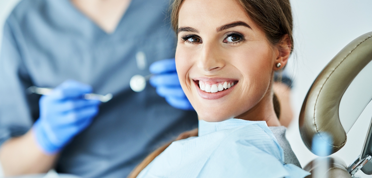 how to treat discolored teeth with cosmetic dentistry